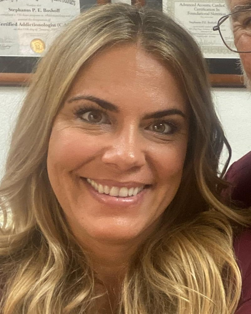 Dr. Carisa Novak